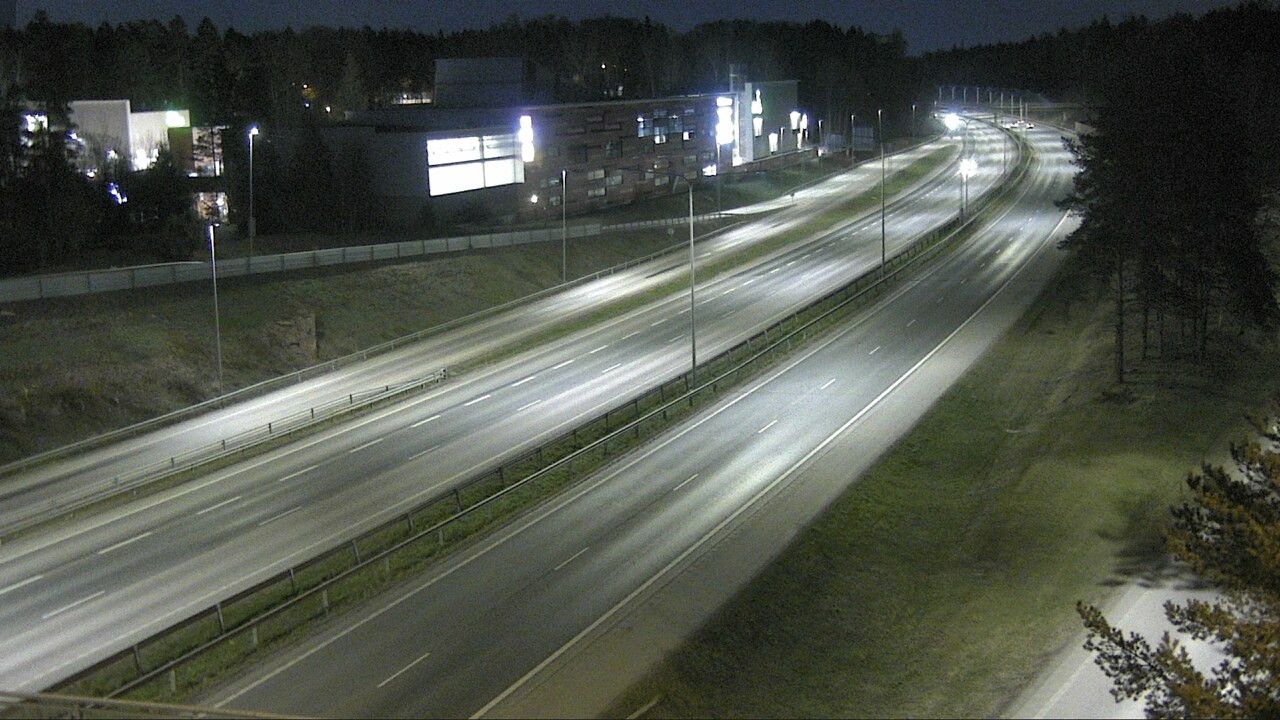 Weather Camera Image Road 51 Espoo, Kivenlahti, Espoo, Uusimaa