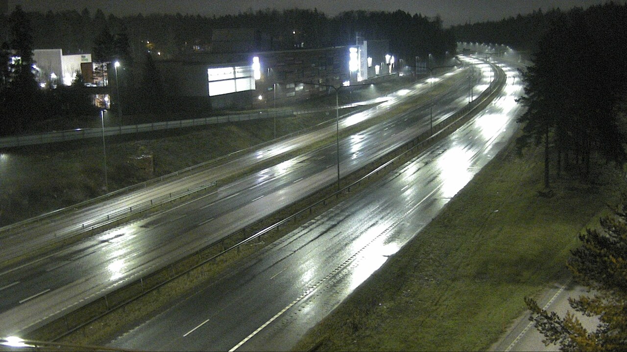 Weather Camera Image Road 51 Espoo, Kivenlahti, Espoo, Uusimaa