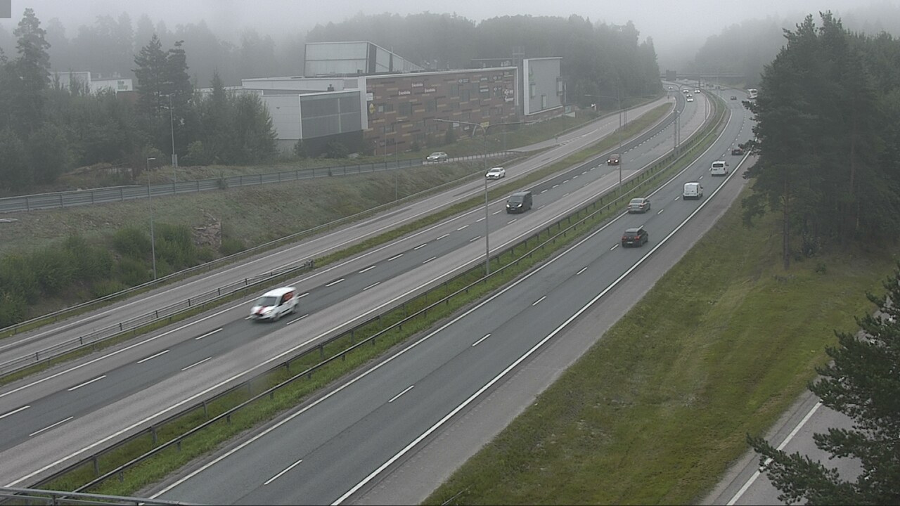 Weather Camera Image Road 51 Espoo, Kivenlahti, Espoo, Uusimaa