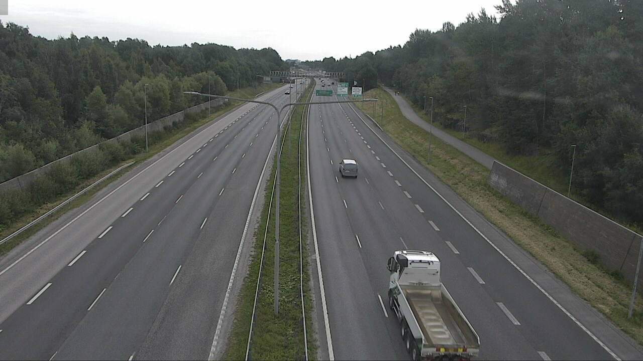 Weather Camera Image Road 51 Espoo, Westend, Espoo, Uusimaa