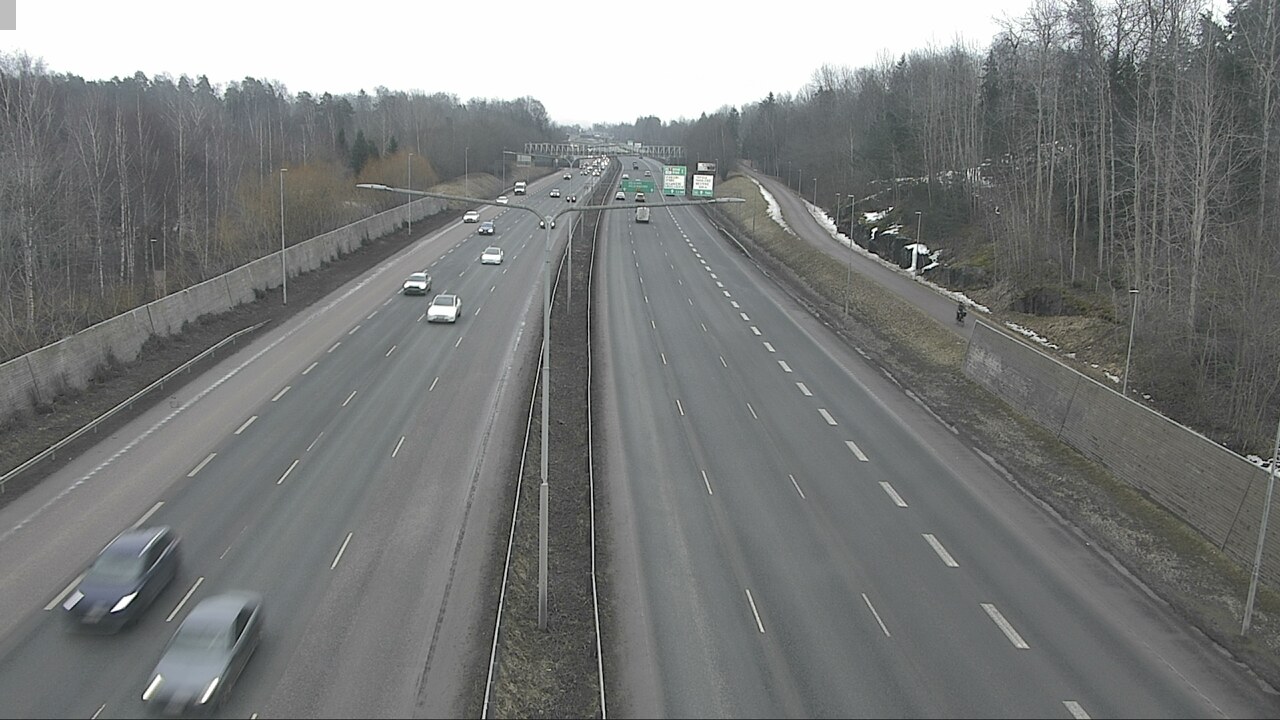 Weather Camera Image Road 51 Espoo, Westend, Espoo, Uusimaa