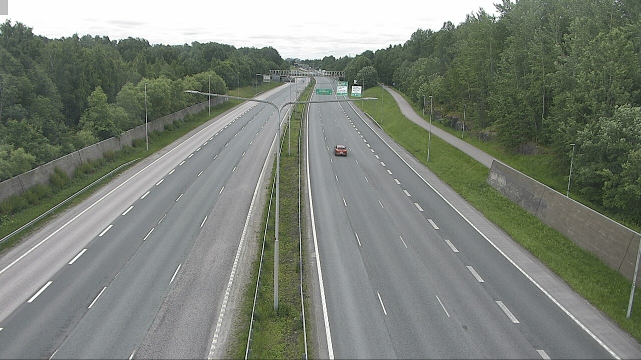 Weather Camera Image Road 51 Espoo, Westend, Espoo, Uusimaa