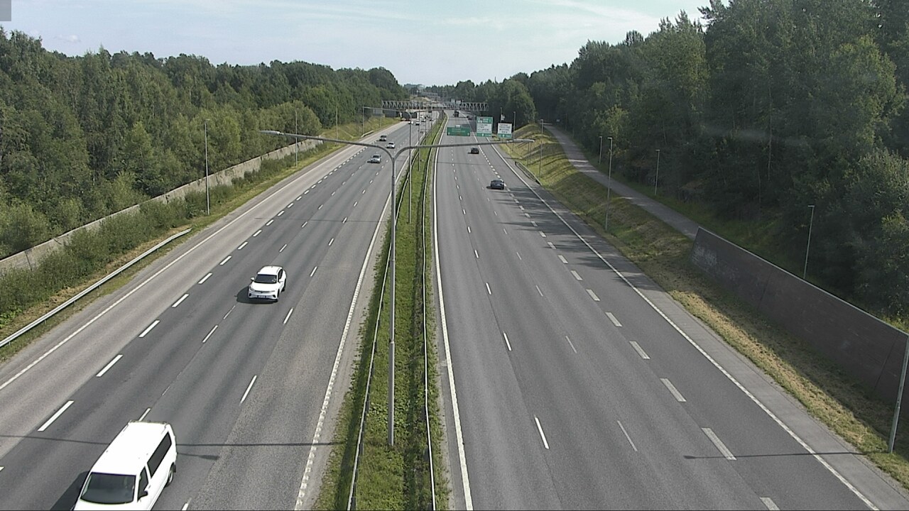 Weather Camera Image Road 51 Espoo, Westend, Espoo, Uusimaa