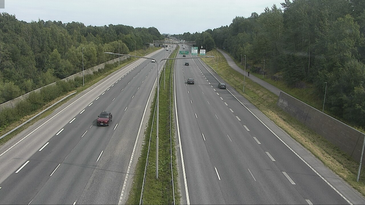 Weather Camera Image Road 51 Espoo, Westend, Espoo, Uusimaa