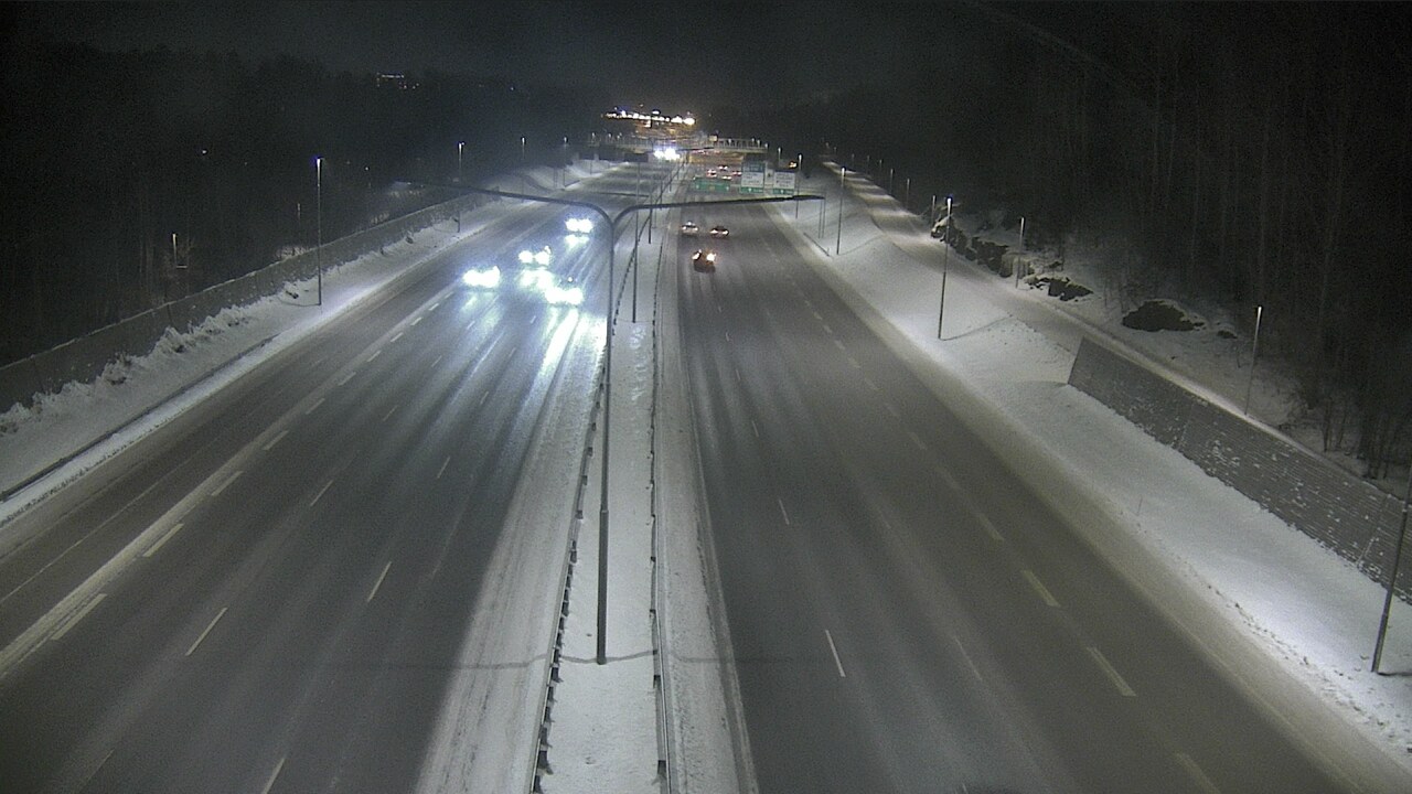 Weather Camera Image Road 51 Espoo, Westend, Espoo, Uusimaa