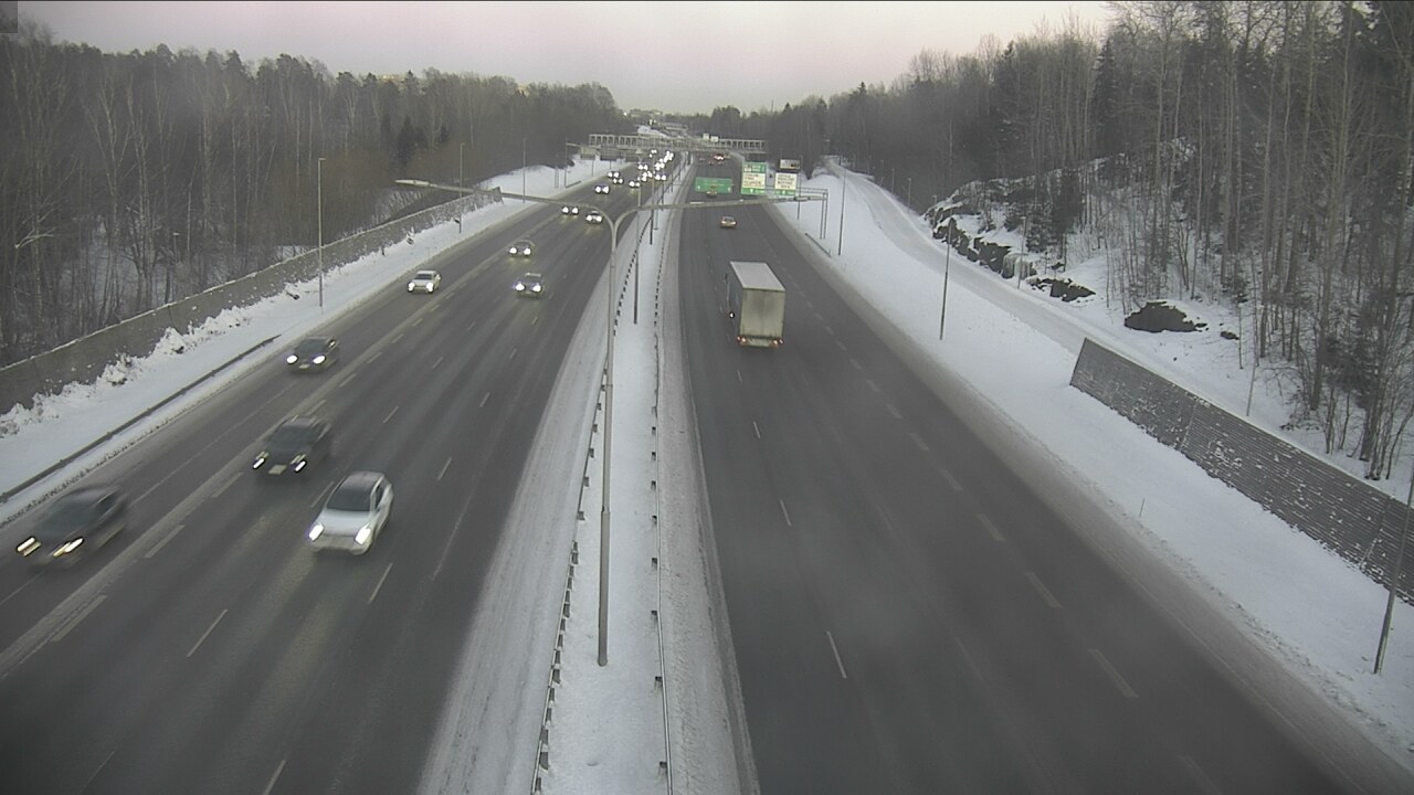 Weather Camera Image Road 51 Espoo, Westend, Espoo, Uusimaa