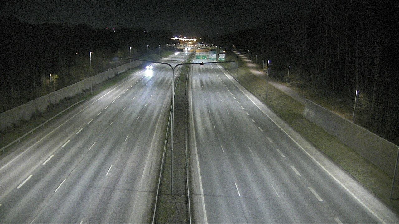 Weather Camera Image Road 51 Espoo, Westend, Espoo, Uusimaa