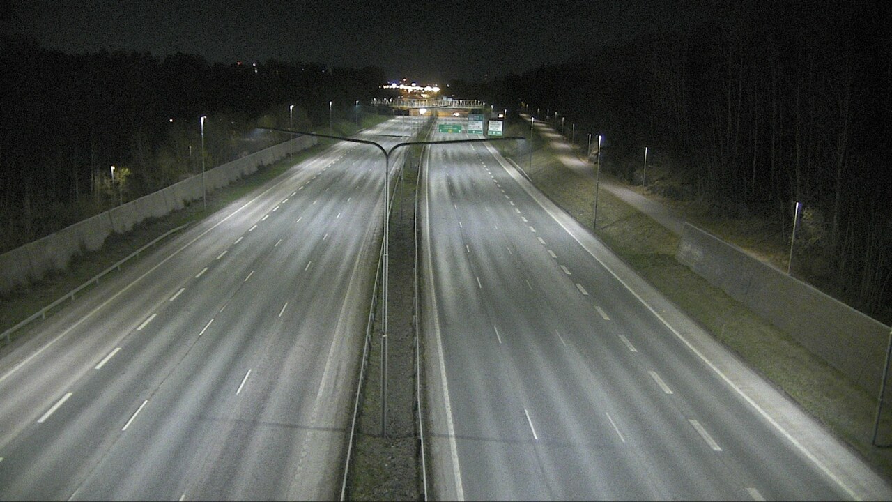 Weather Camera Image Road 51 Espoo, Westend, Espoo, Uusimaa