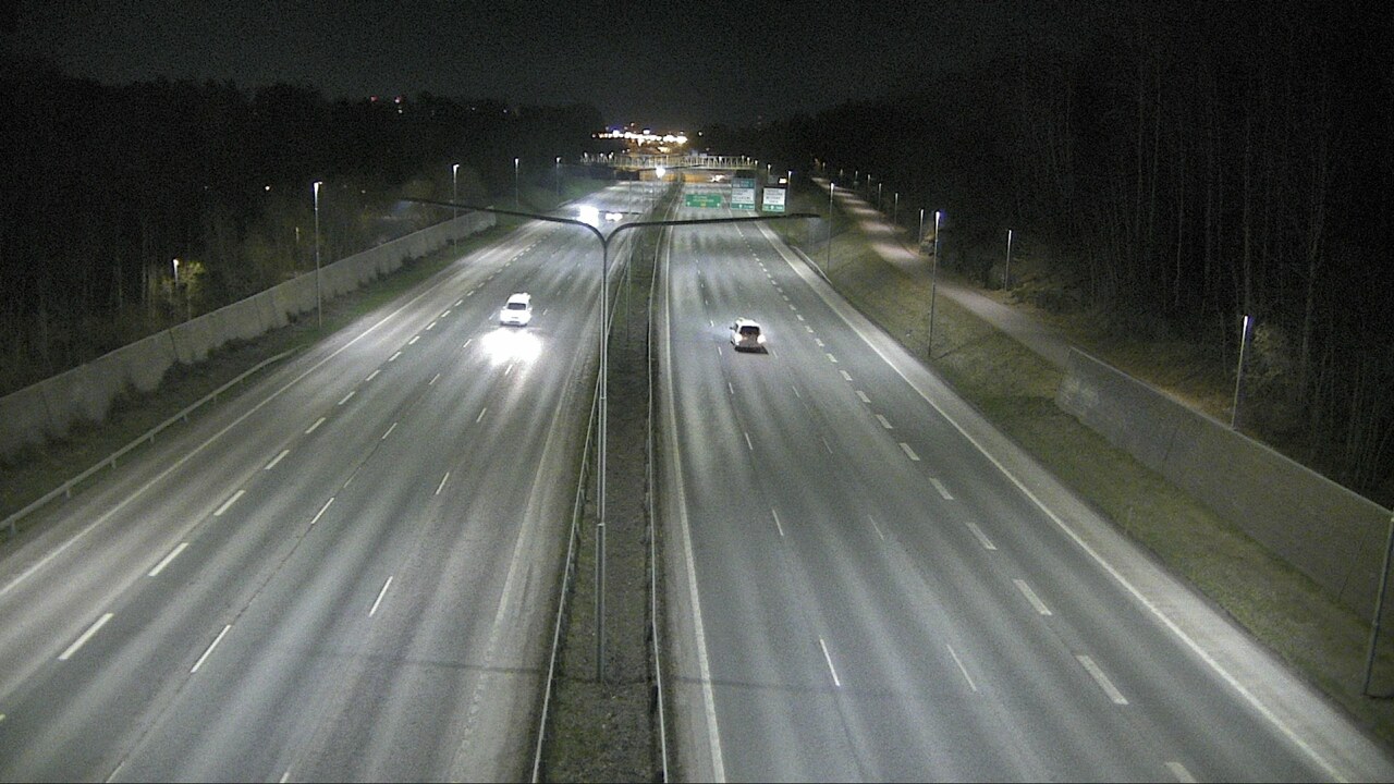 Weather Camera Image Road 51 Espoo, Westend, Espoo, Uusimaa