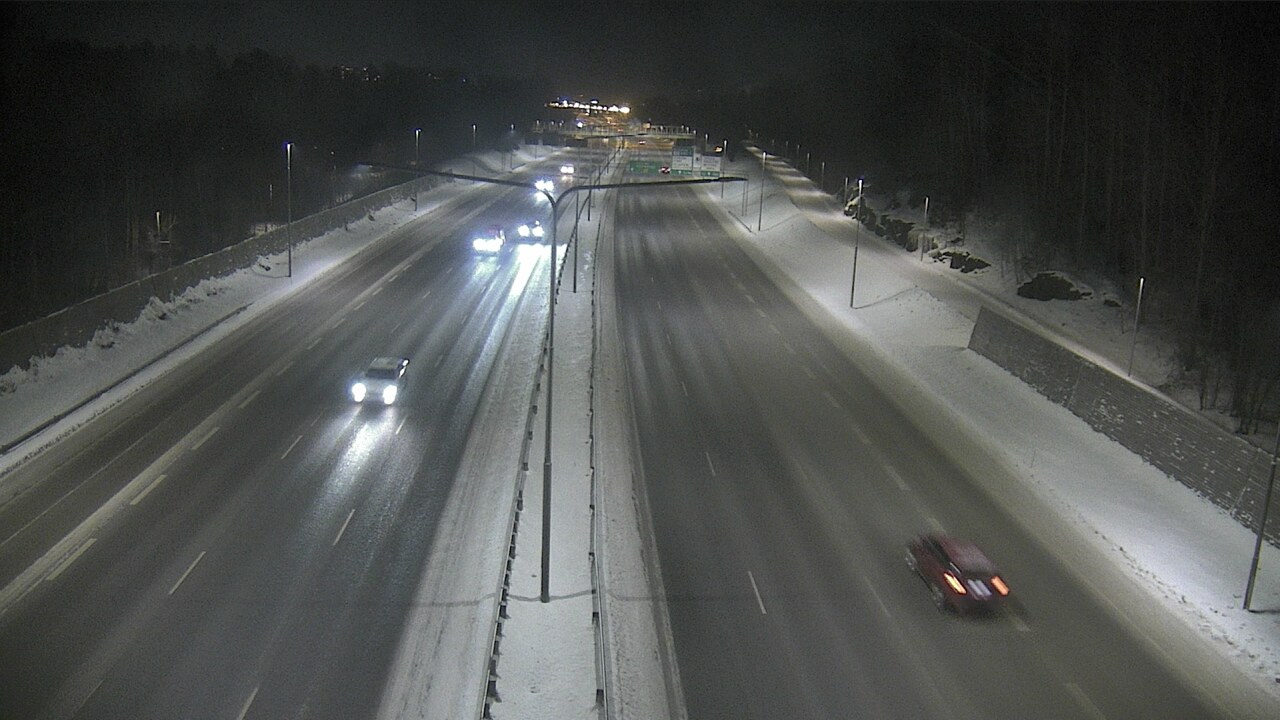 Weather Camera Image Road 51 Espoo, Westend, Espoo, Uusimaa