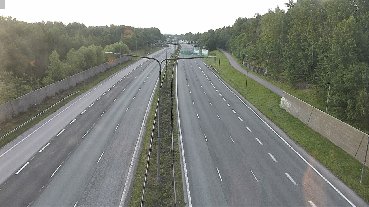 Weather Camera Image Road 51 Espoo, Westend, Espoo, Uusimaa