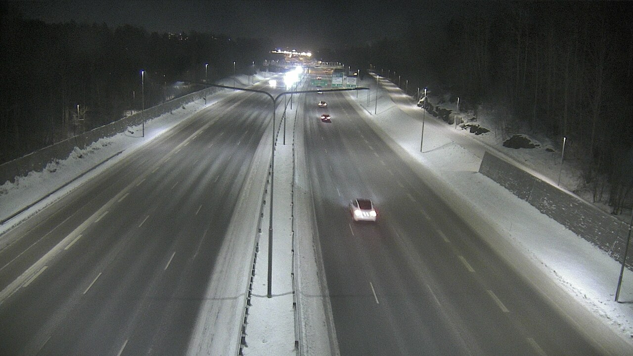 Weather Camera Image Road 51 Espoo, Westend, Espoo, Uusimaa