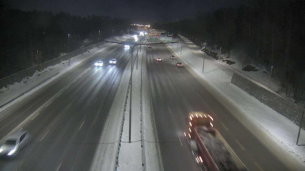 Weather Camera Image Road 51 Espoo, Westend, Espoo, Uusimaa