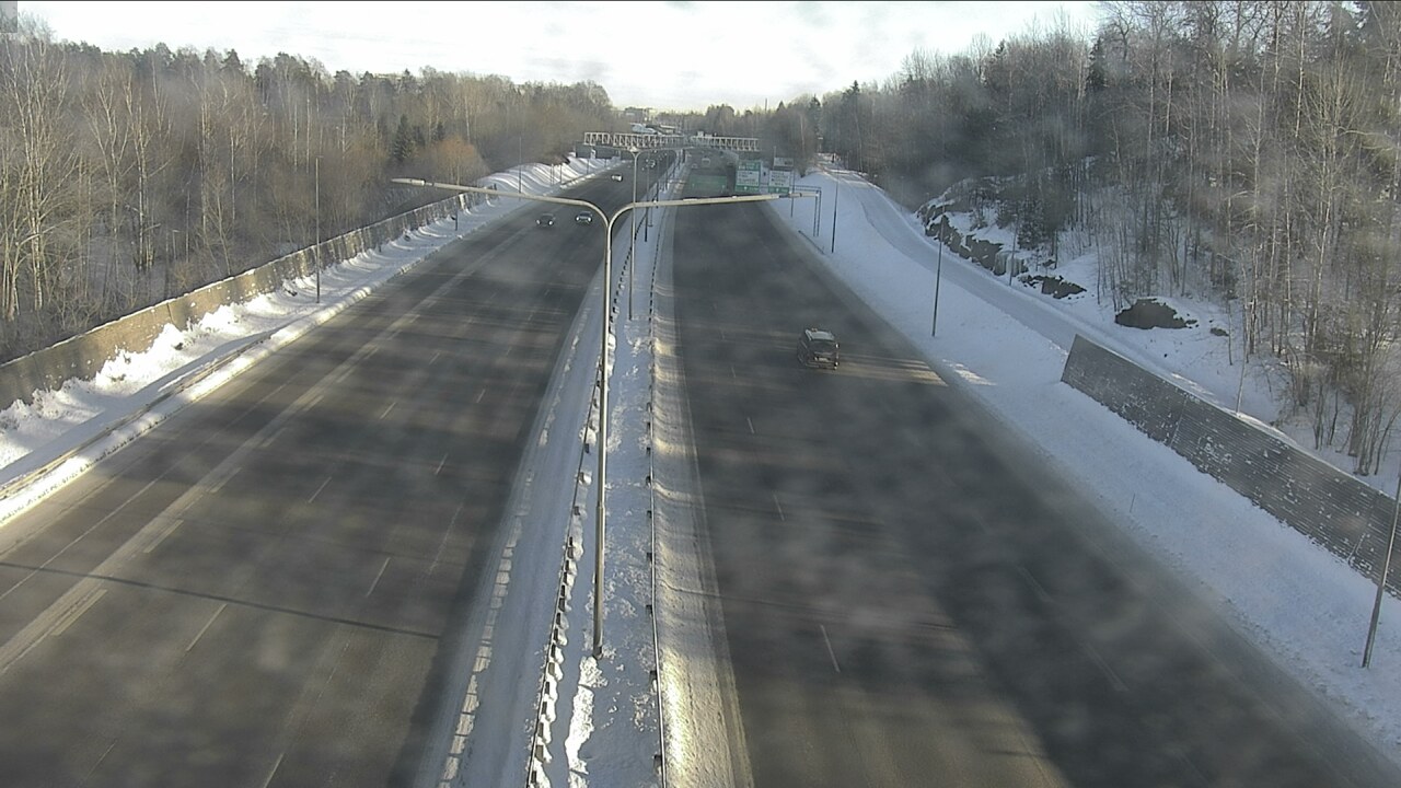 Weather Camera Image Road 51 Espoo, Westend, Espoo, Uusimaa