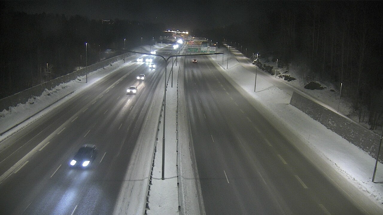 Weather Camera Image Road 51 Espoo, Westend, Espoo, Uusimaa