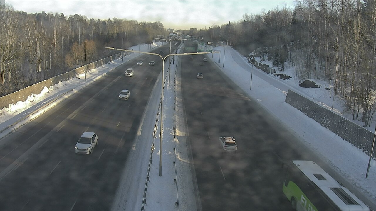 Weather Camera Image Road 51 Espoo, Westend, Espoo, Uusimaa
