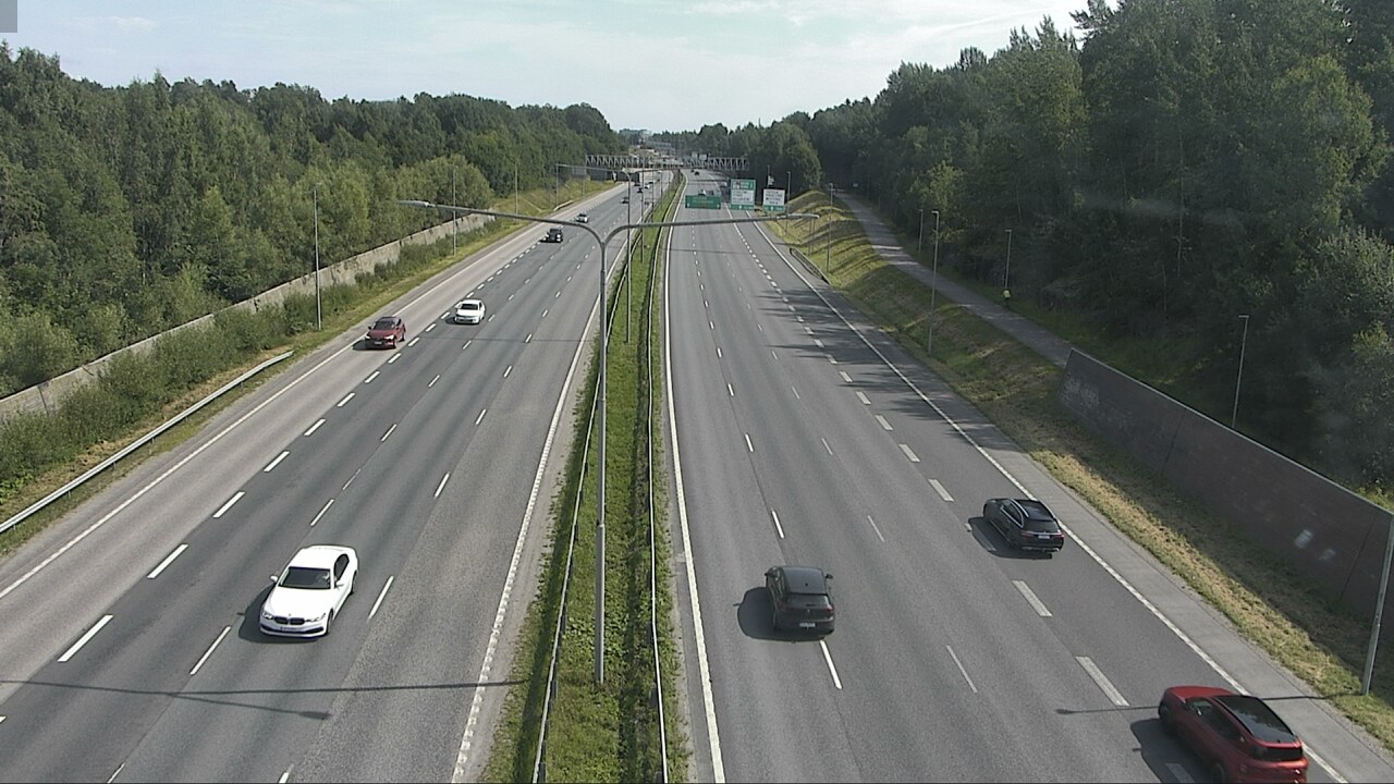 Weather Camera Image Road 51 Espoo, Westend, Espoo, Uusimaa