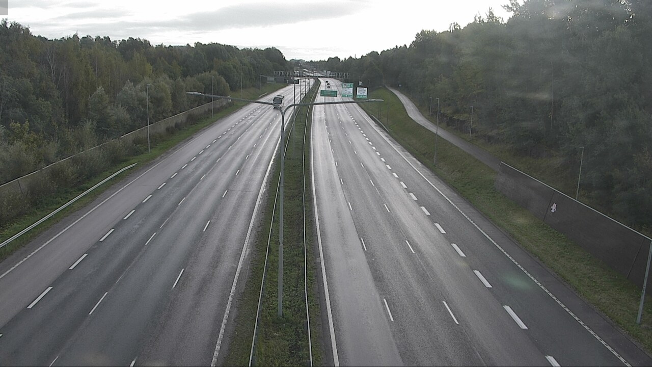 Weather Camera Image Road 51 Espoo, Westend, Espoo, Uusimaa