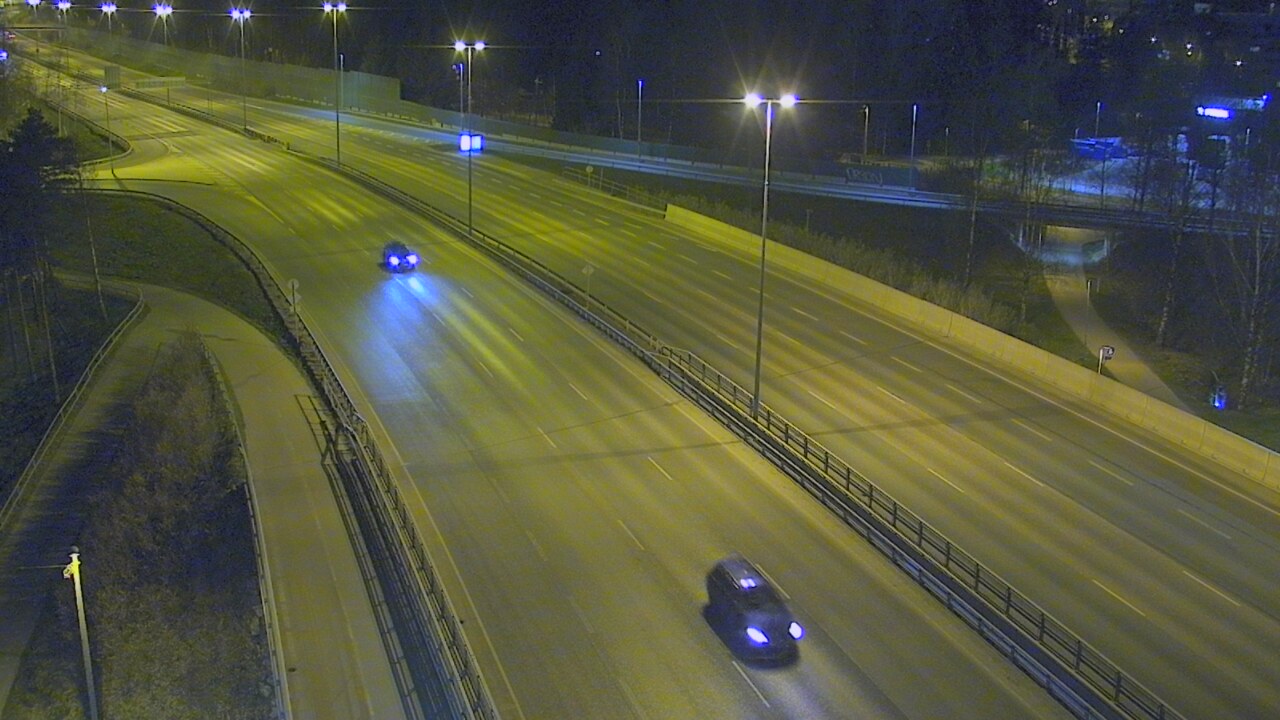 Weather Camera Image Road 101 Helsinki, Vihdintien risteys, Helsinki, Uusimaa