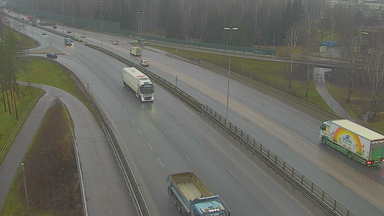 Weather Camera Image Väg 101 Helsingfors, Vichtisvägens korsning, Helsinki, Uusimaa