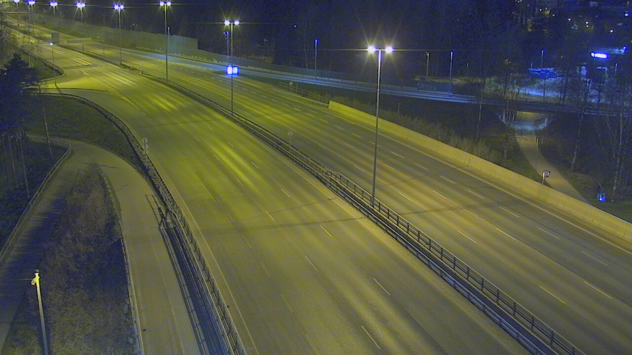 Weather Camera Image Road 101 Helsinki, Vihdintien risteys, Helsinki, Uusimaa