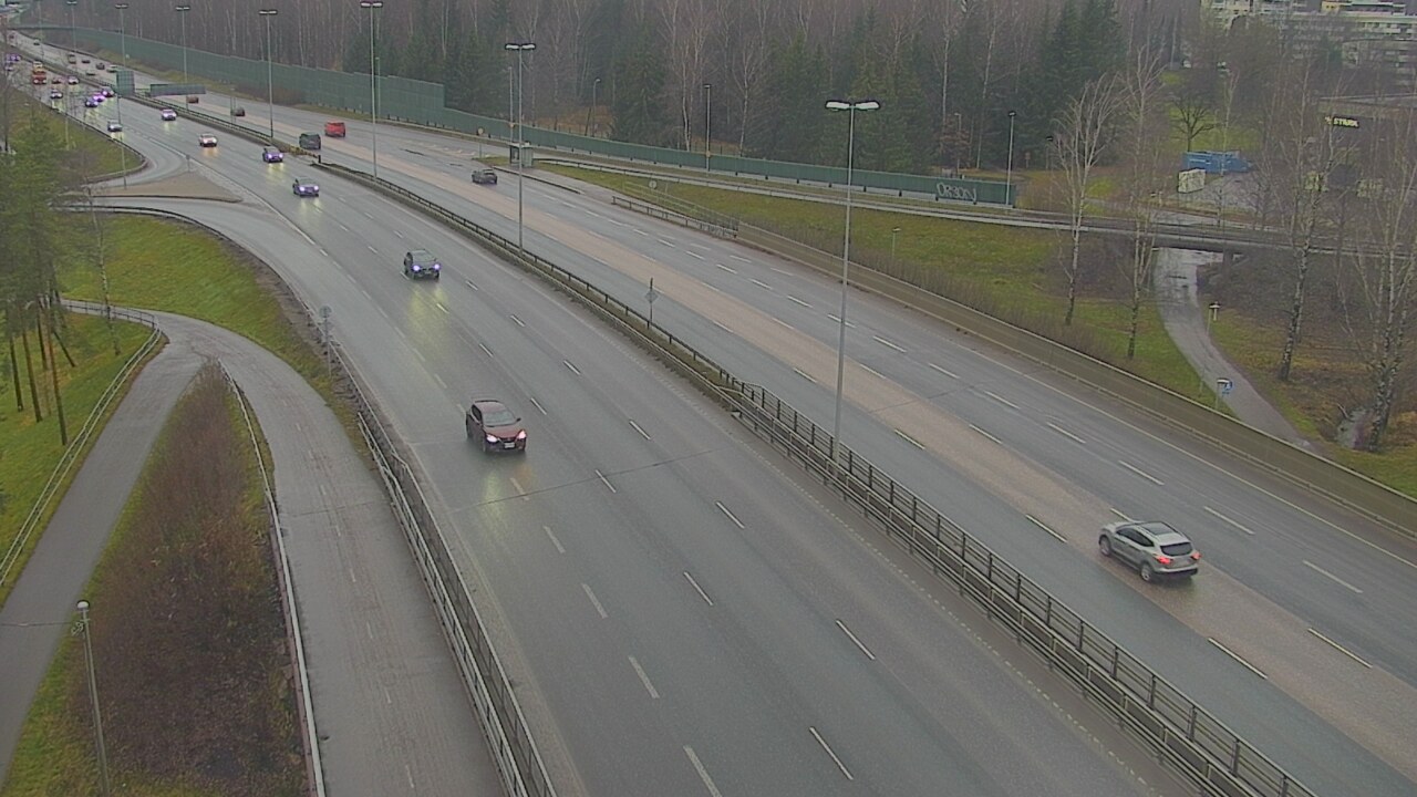 Weather Camera Image Väg 101 Helsingfors, Vichtisvägens korsning, Helsinki, Uusimaa