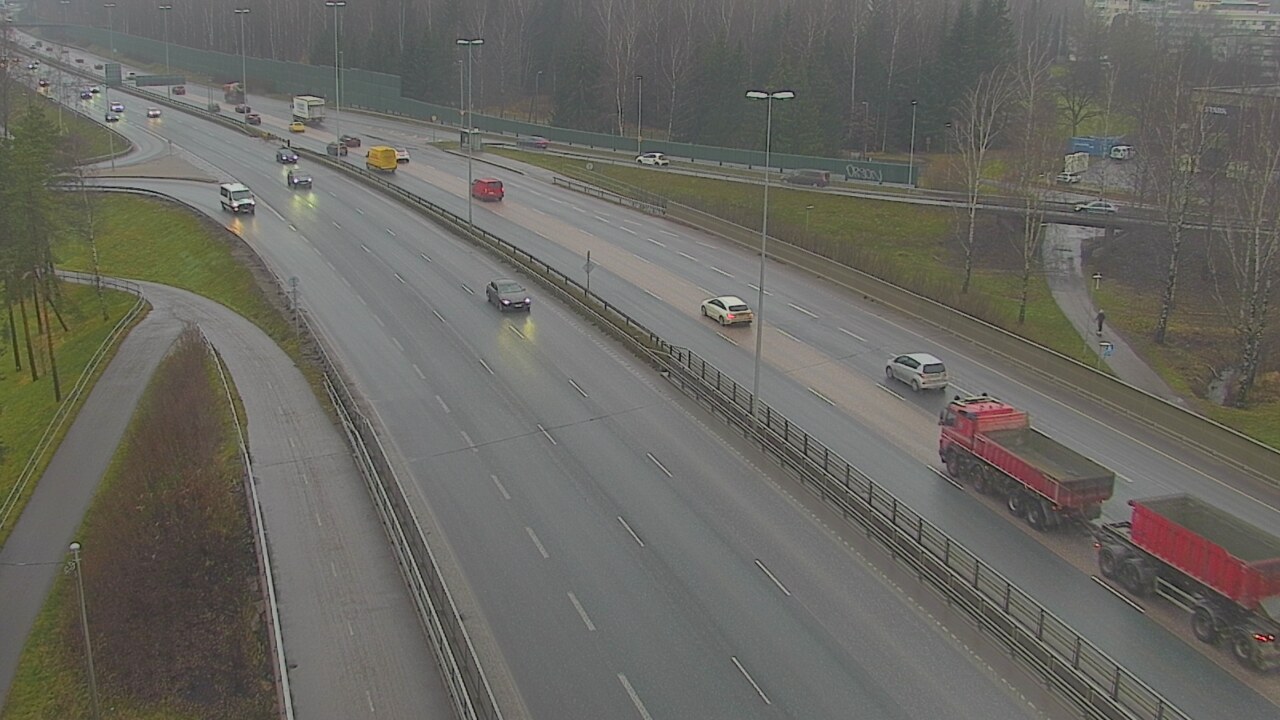 Weather Camera Image Väg 101 Helsingfors, Vichtisvägens korsning, Helsinki, Uusimaa