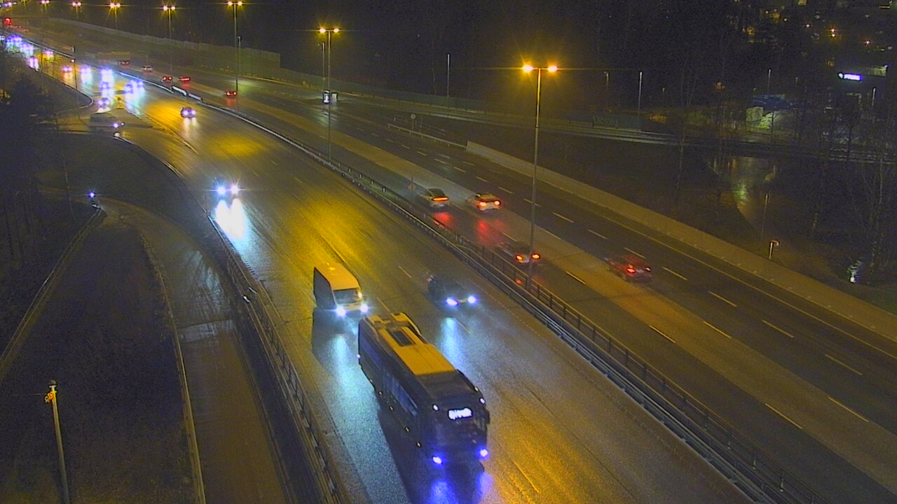 Weather Camera Image Väg 101 Helsingfors, Vichtisvägens korsning, Helsinki, Uusimaa