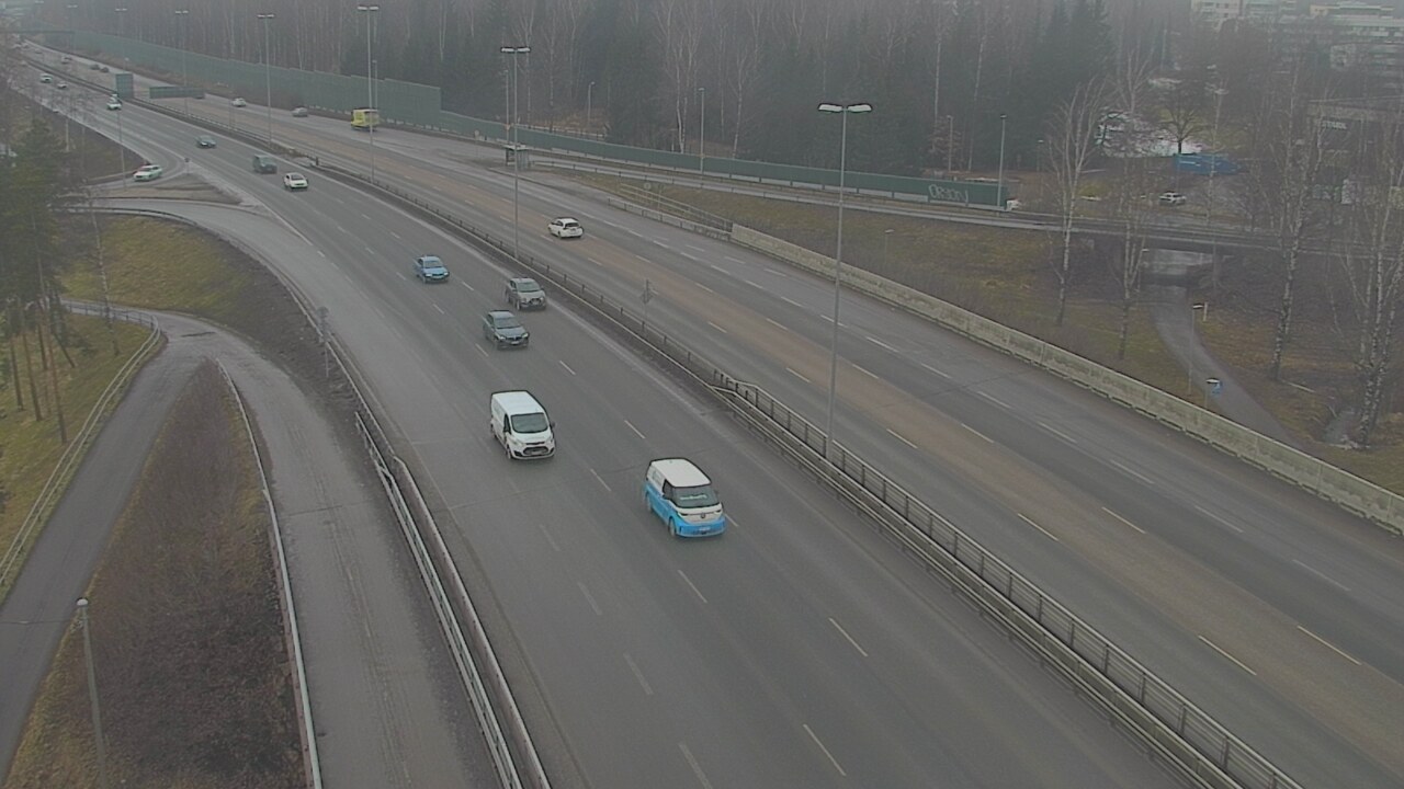Weather Camera Image Road 101 Helsinki, Vihdintien risteys, Helsinki, Uusimaa