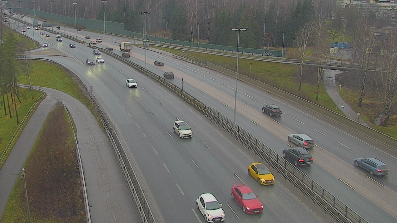 Weather Camera Image Väg 101 Helsingfors, Vichtisvägens korsning, Helsinki, Uusimaa