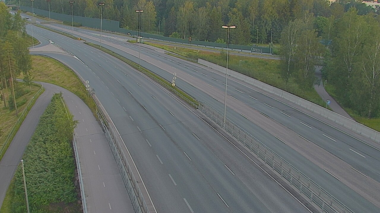 Weather Camera Image Road 101 Helsinki, Vihdintien risteys, Helsinki, Uusimaa