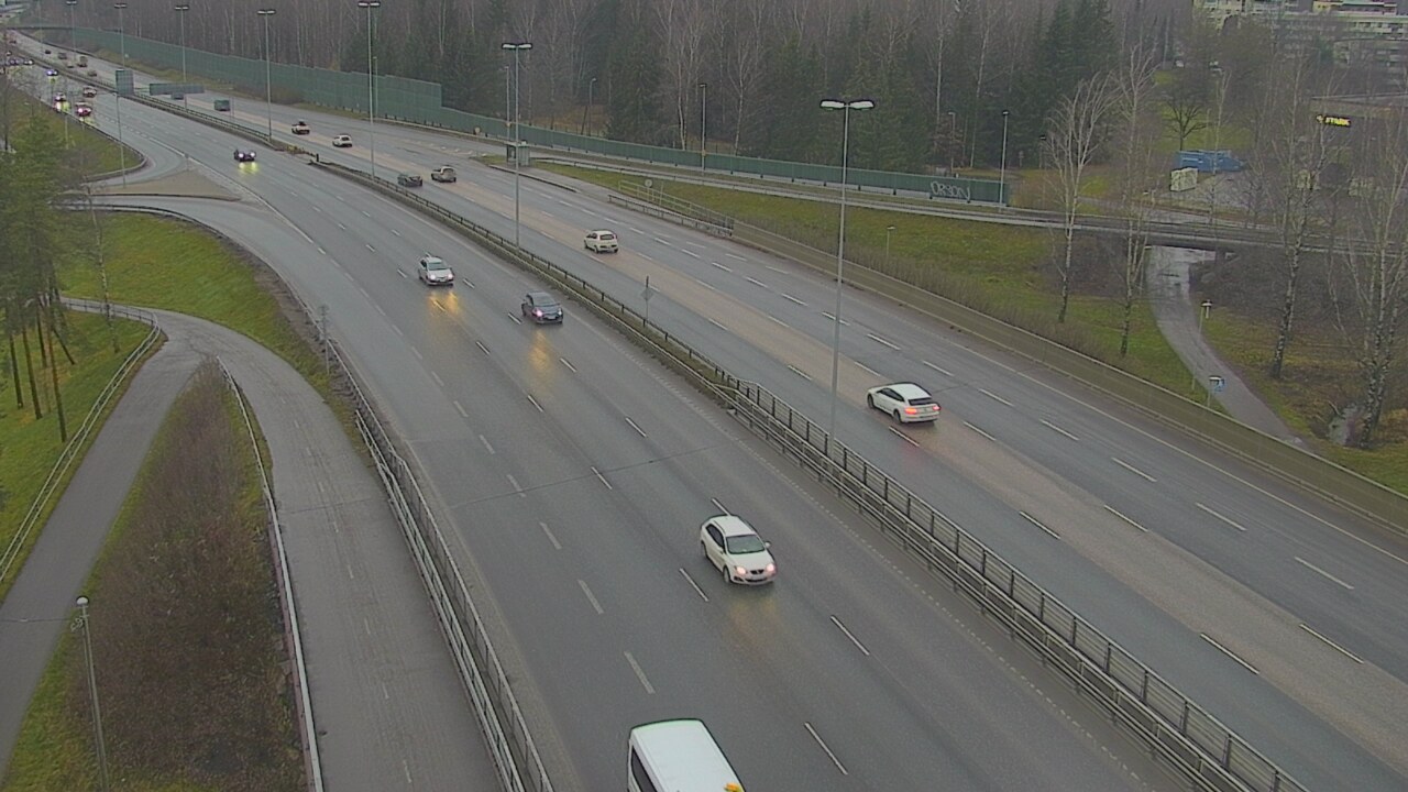 Weather Camera Image Väg 101 Helsingfors, Vichtisvägens korsning, Helsinki, Uusimaa