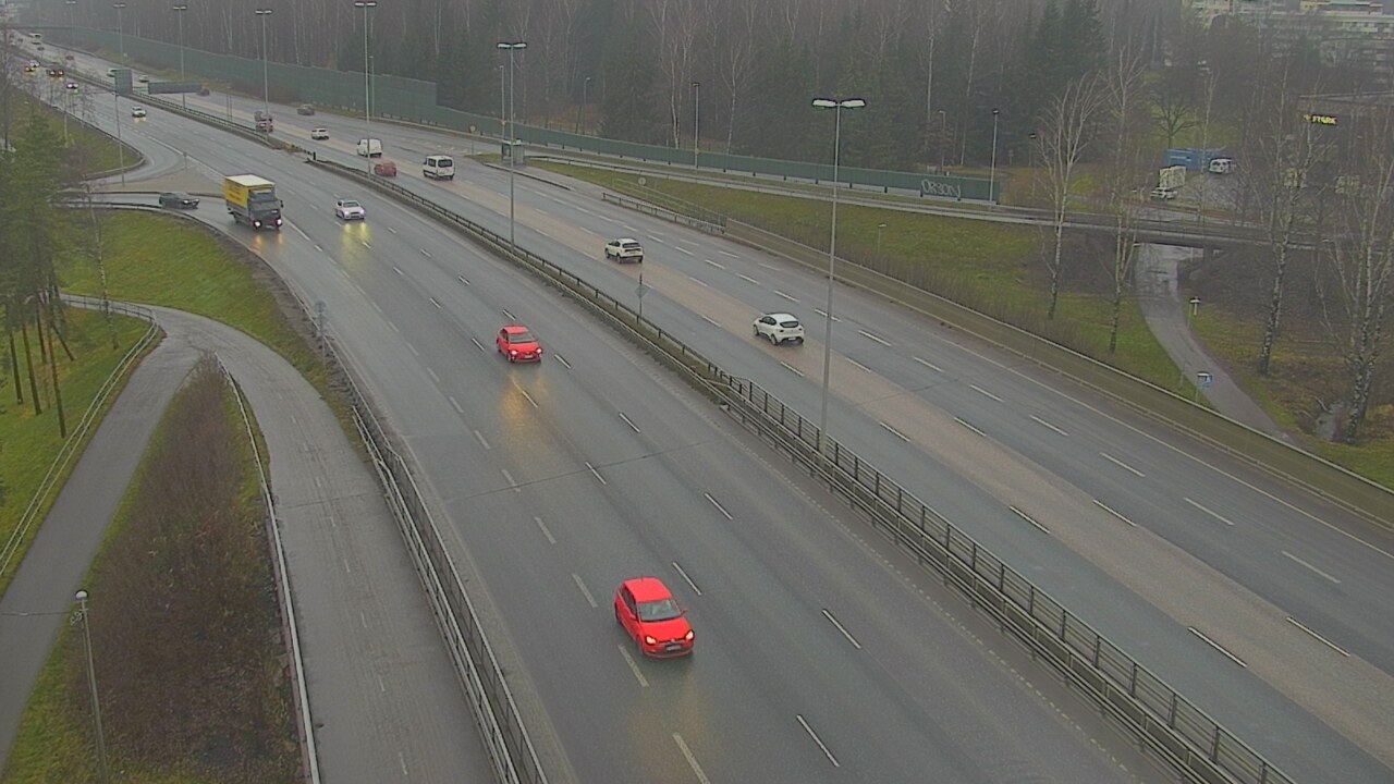 Weather Camera Image Väg 101 Helsingfors, Vichtisvägens korsning, Helsinki, Uusimaa
