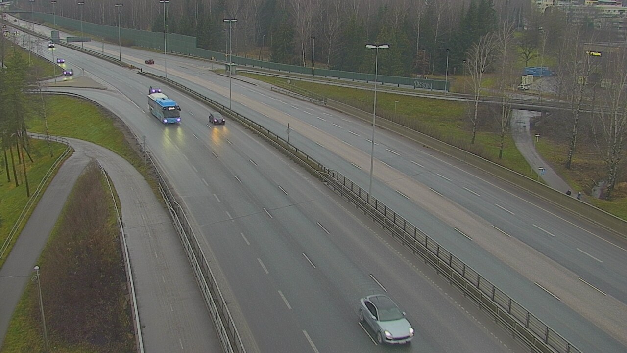 Weather Camera Image Väg 101 Helsingfors, Vichtisvägens korsning, Helsinki, Uusimaa