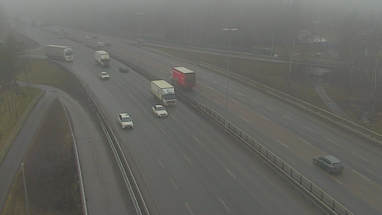 Weather Camera Image Road 101 Helsinki, Vihdintien risteys, Helsinki, Uusimaa