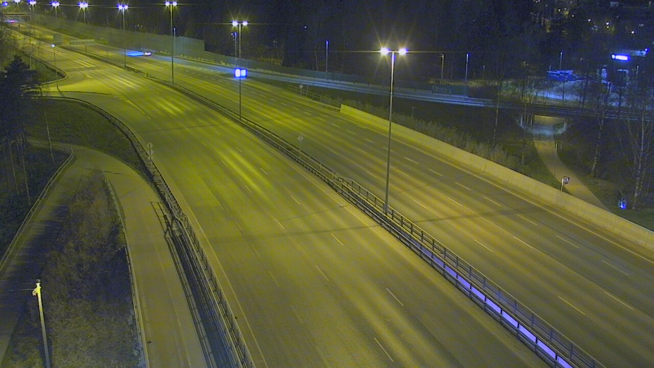 Weather Camera Image Road 101 Helsinki, Vihdintien risteys, Helsinki, Uusimaa