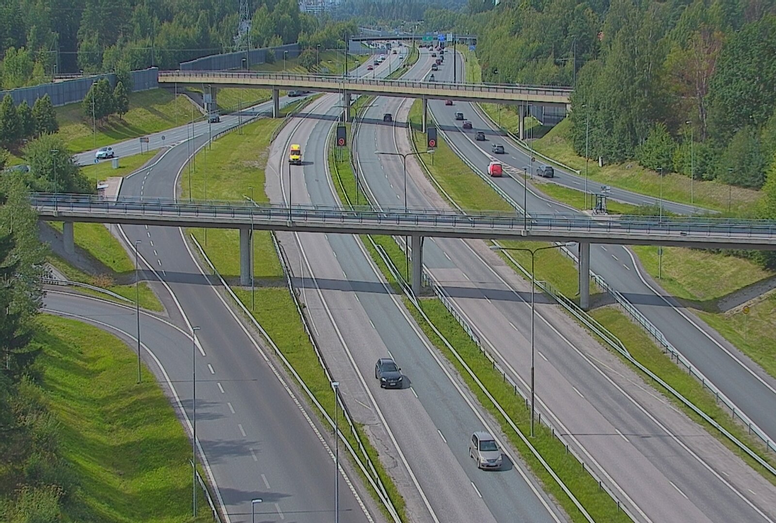 Weather Camera Image Road 101 Espoo, Turunväylä risteys, Espoo, Uusimaa