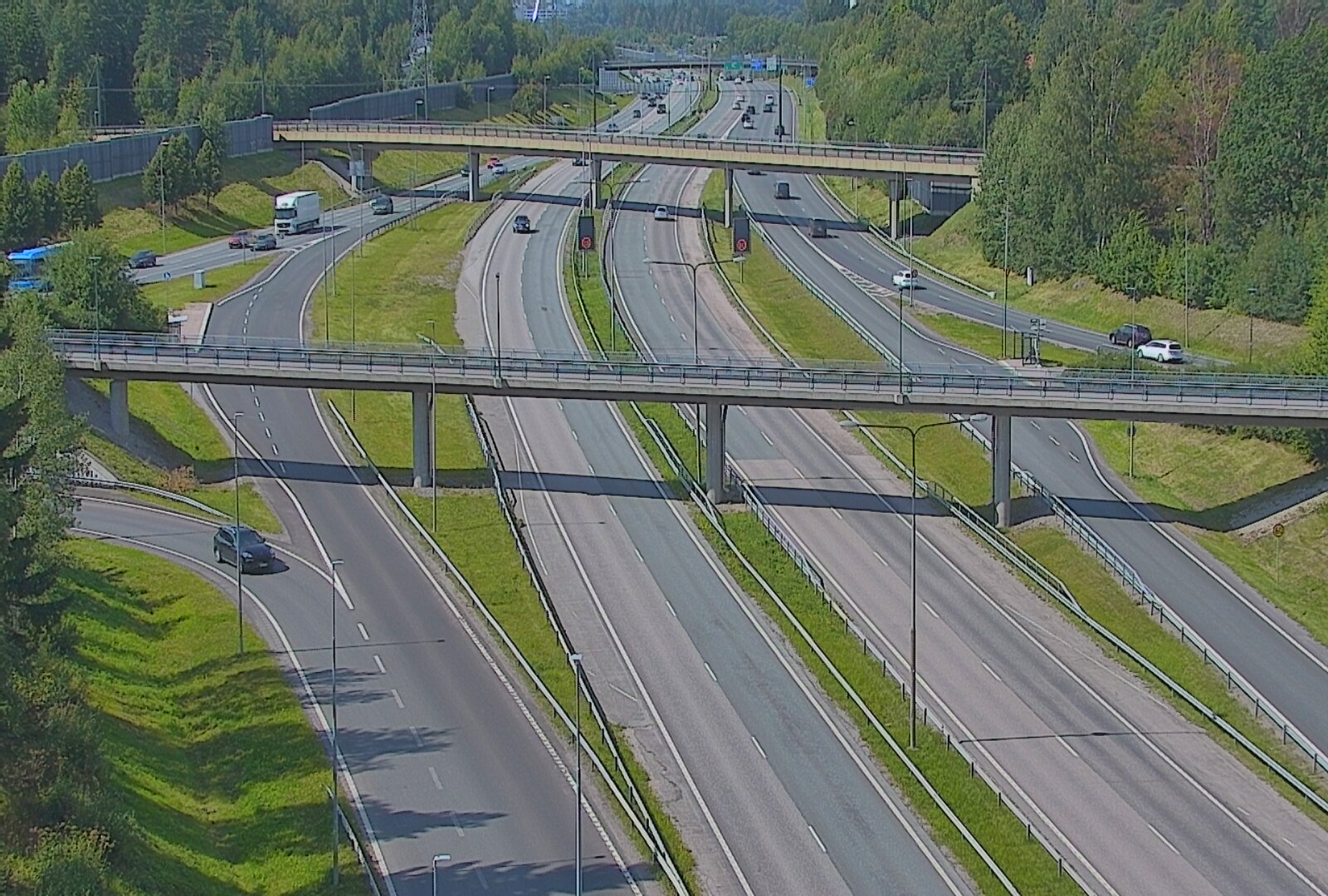 Weather Camera Image Road 101 Espoo, Turunväylä risteys, Espoo, Uusimaa