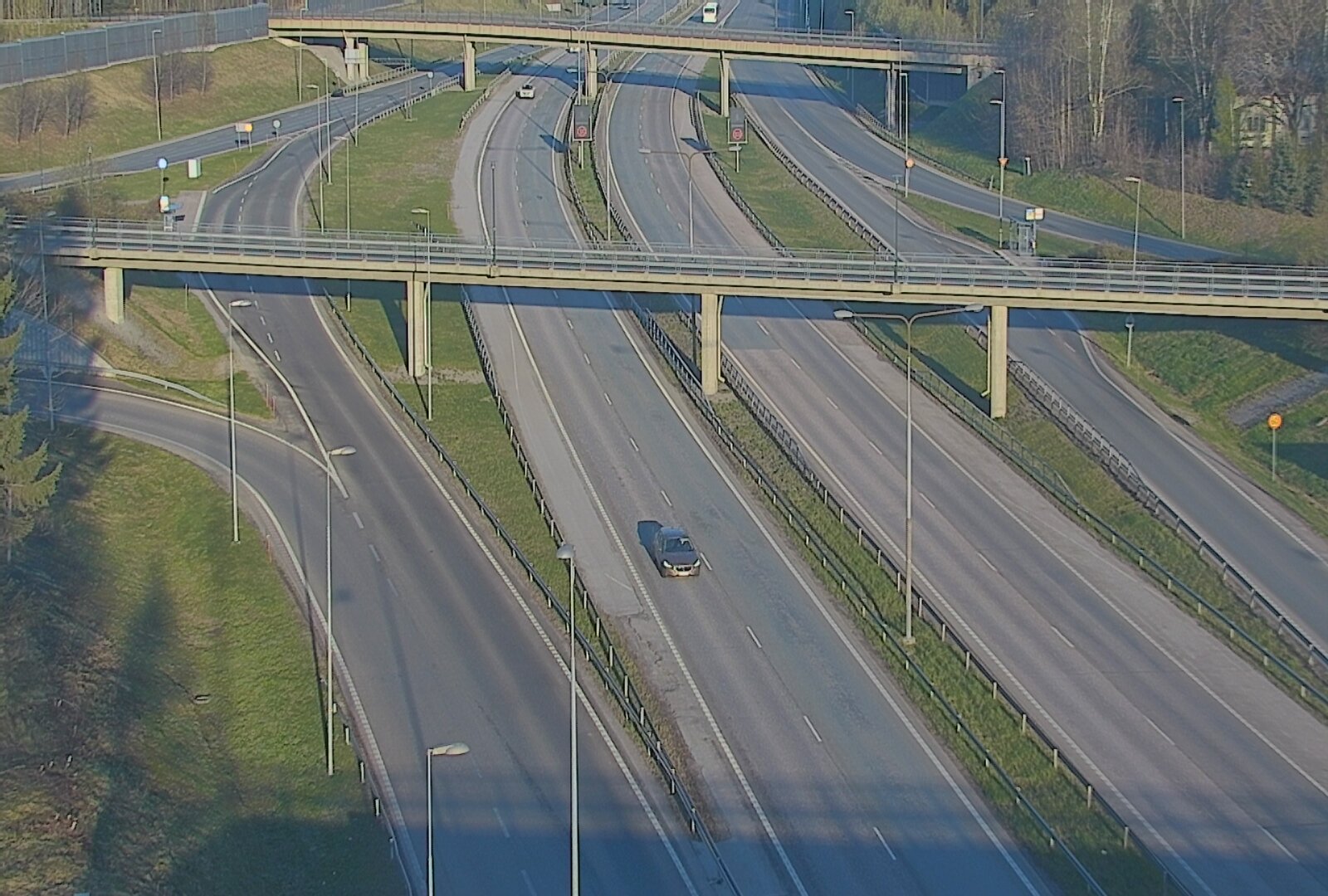 Weather Camera Image Väg 101 Esbo, Åboleden korsning, Espoo, Uusimaa