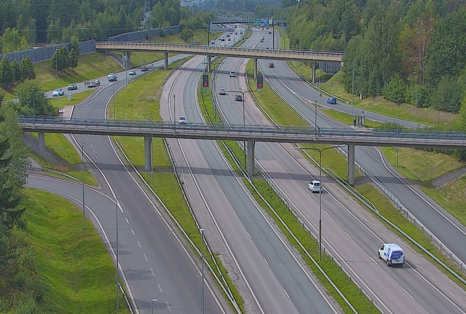 Weather Camera Image Road 101 Espoo, Turunväylä risteys, Espoo, Uusimaa