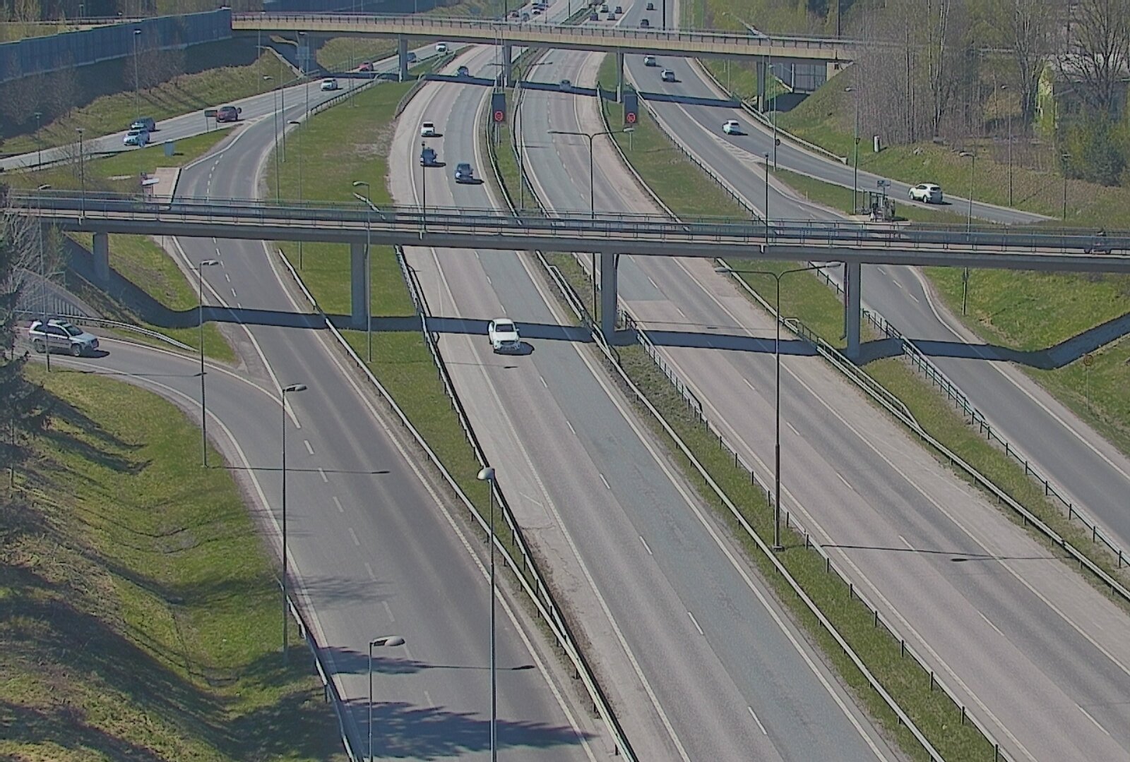 Weather Camera Image Väg 101 Esbo, Åboleden korsning, Espoo, Uusimaa