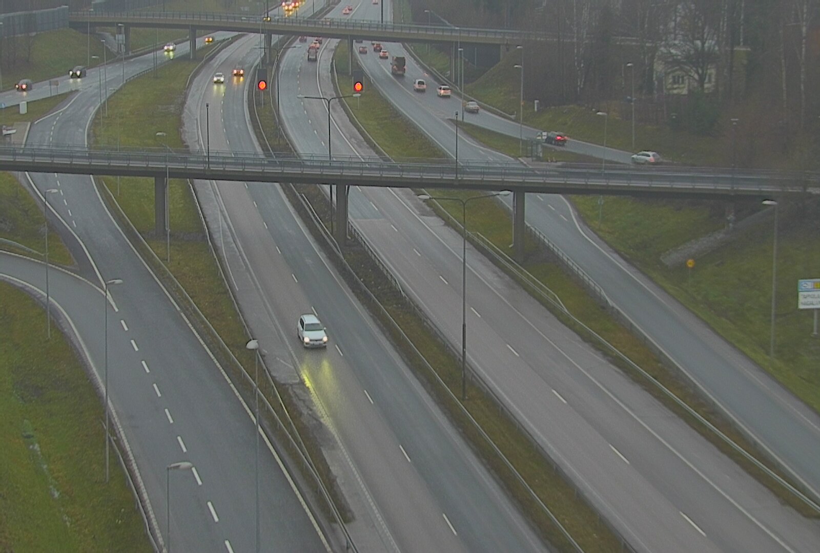 Weather Camera Image Väg 101 Esbo, Åboleden korsning, Espoo, Uusimaa