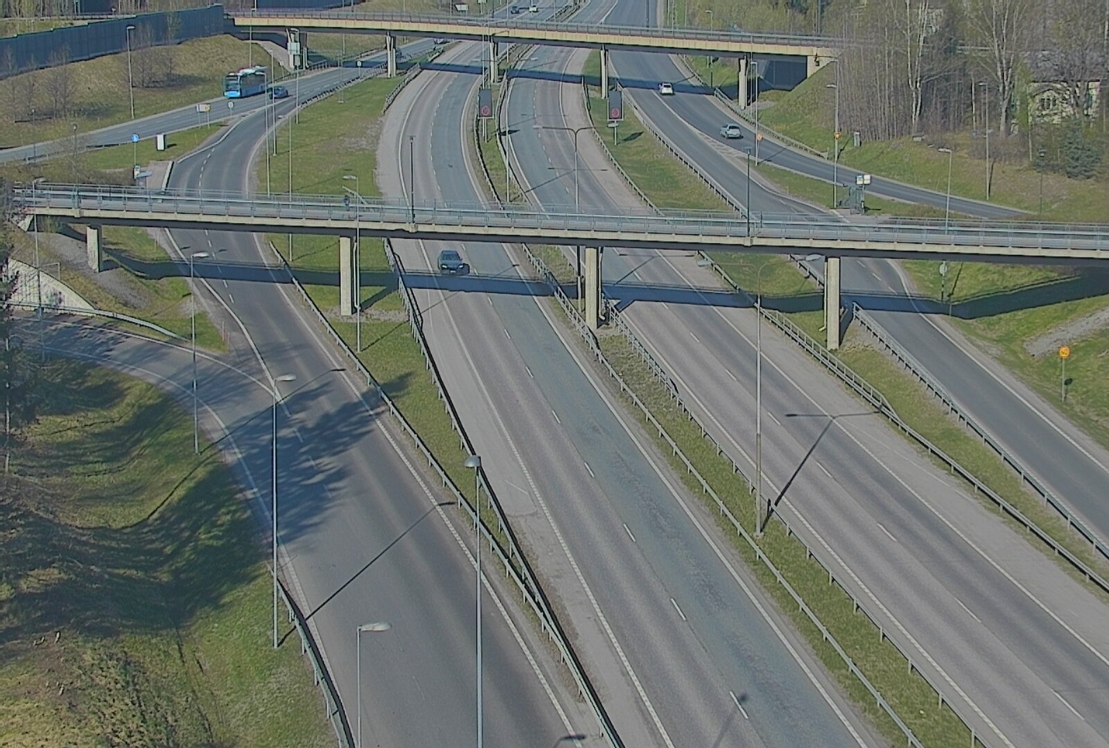 Weather Camera Image Väg 101 Esbo, Åboleden korsning, Espoo, Uusimaa