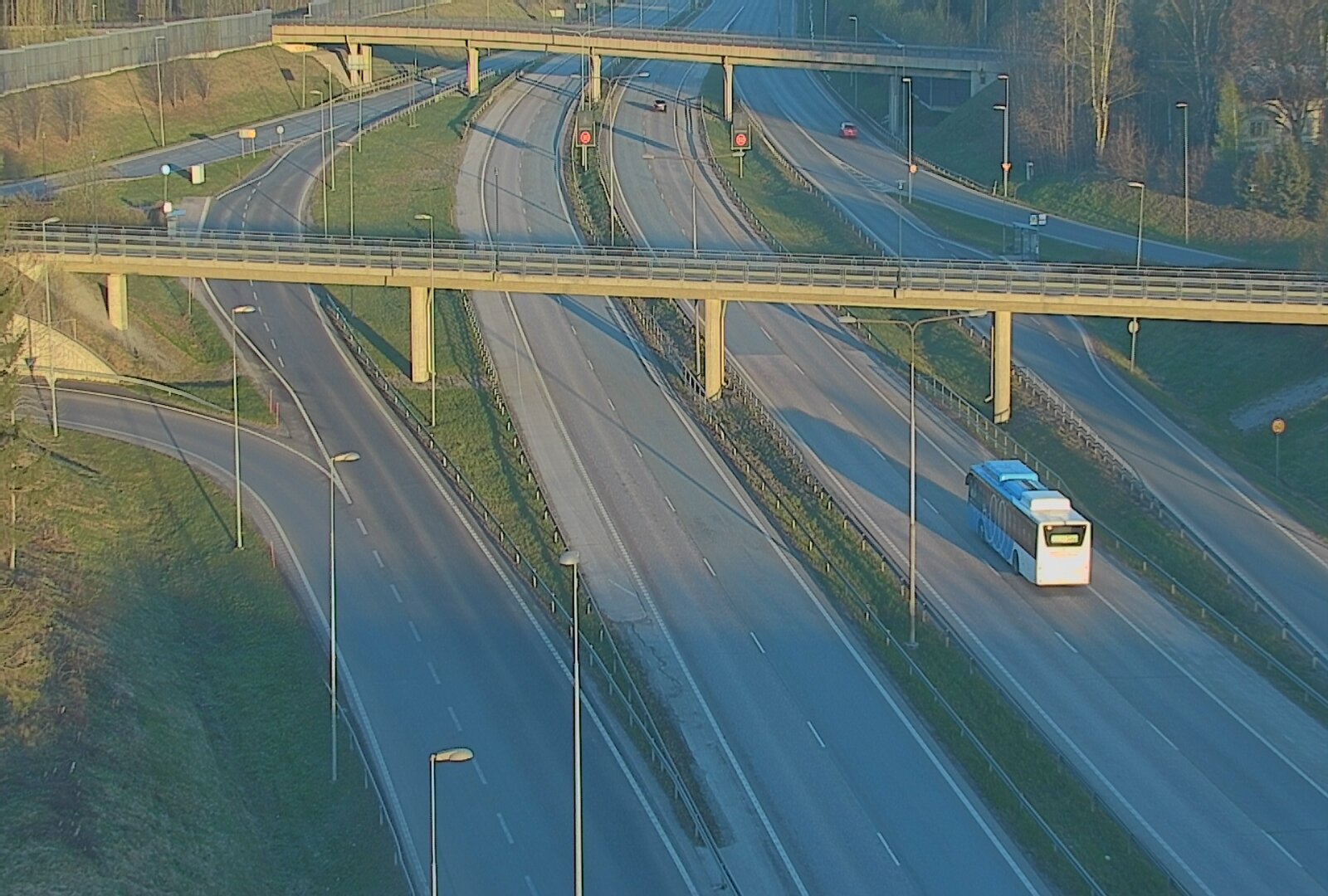 Weather Camera Image Väg 101 Esbo, Åboleden korsning, Espoo, Uusimaa