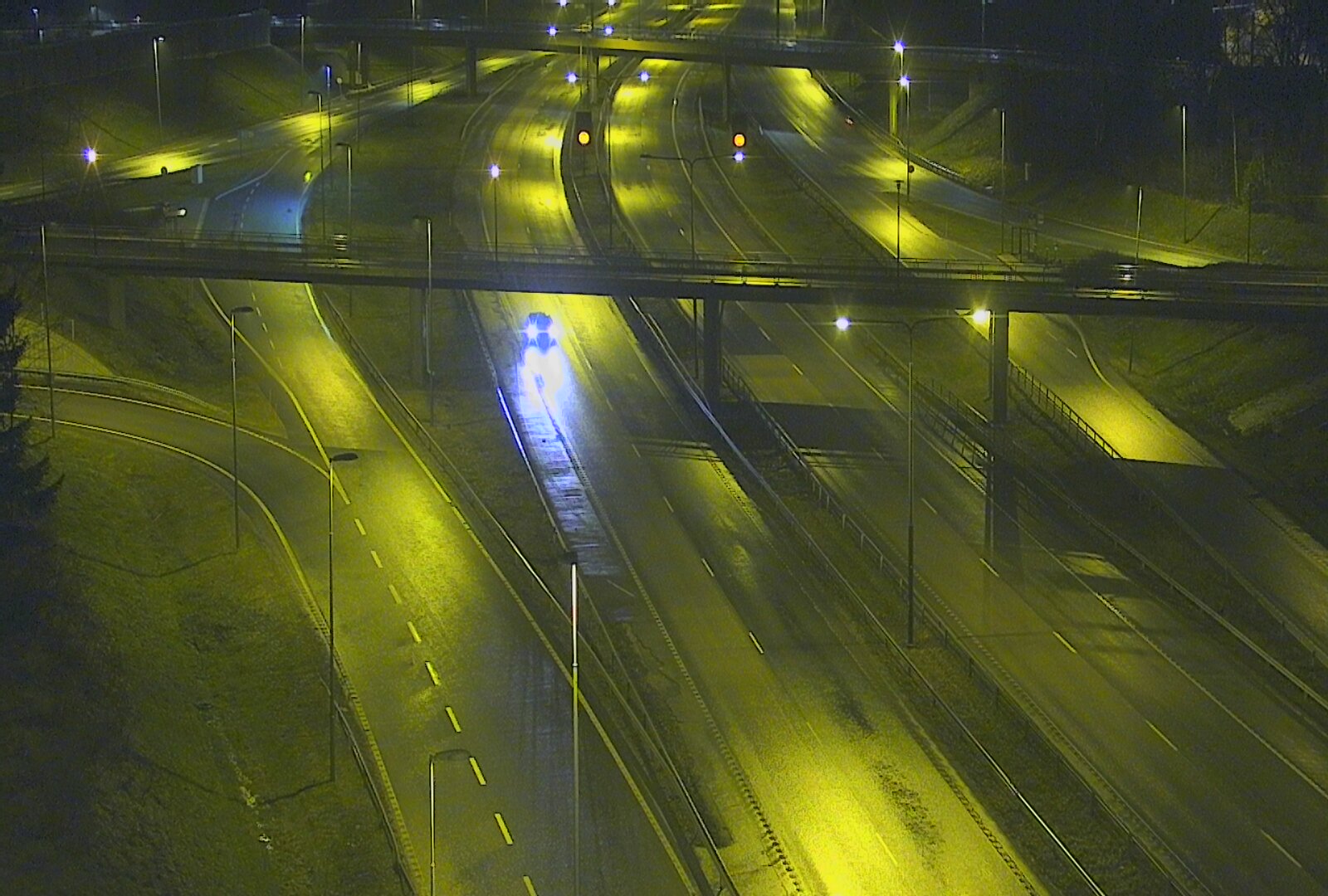 Weather Camera Image Väg 101 Esbo, Åboleden korsning, Espoo, Uusimaa