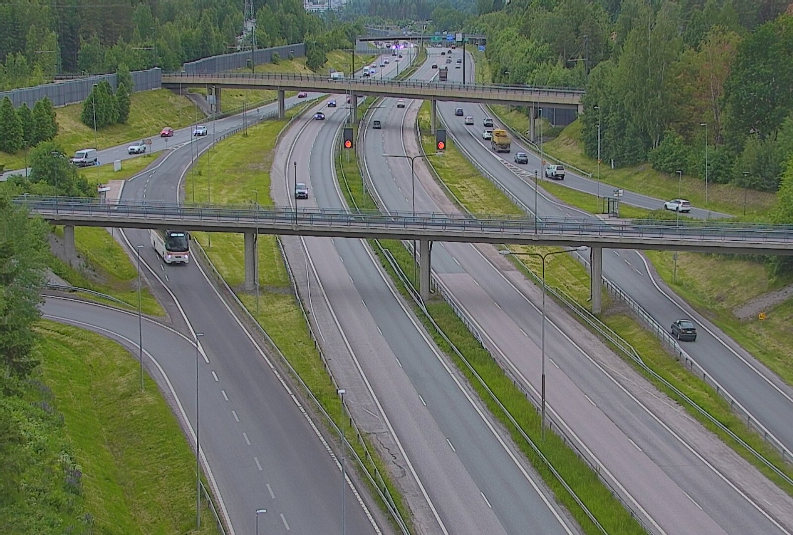 Weather Camera Image Väg 101 Esbo, Åboleden korsning, Espoo, Uusimaa