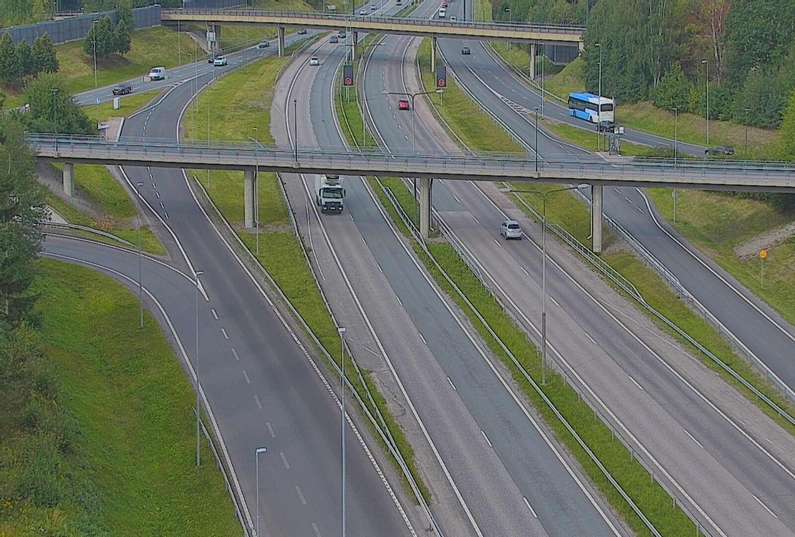 Weather Camera Image Väg 101 Esbo, Åboleden korsning, Espoo, Uusimaa