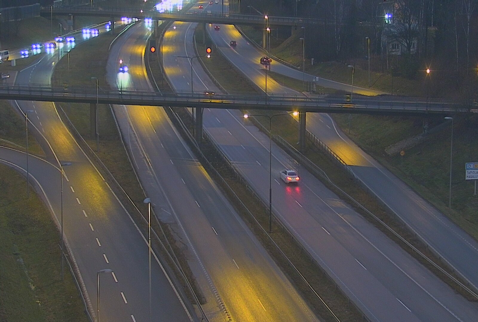 Weather Camera Image Väg 101 Esbo, Åboleden korsning, Espoo, Uusimaa