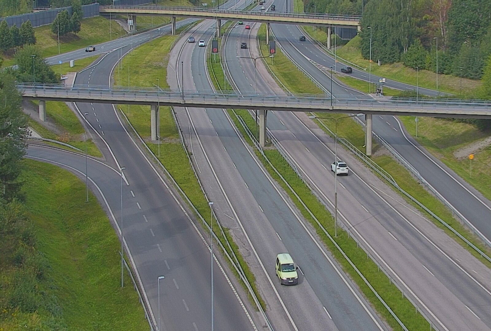 Weather Camera Image Väg 101 Esbo, Åboleden korsning, Espoo, Uusimaa