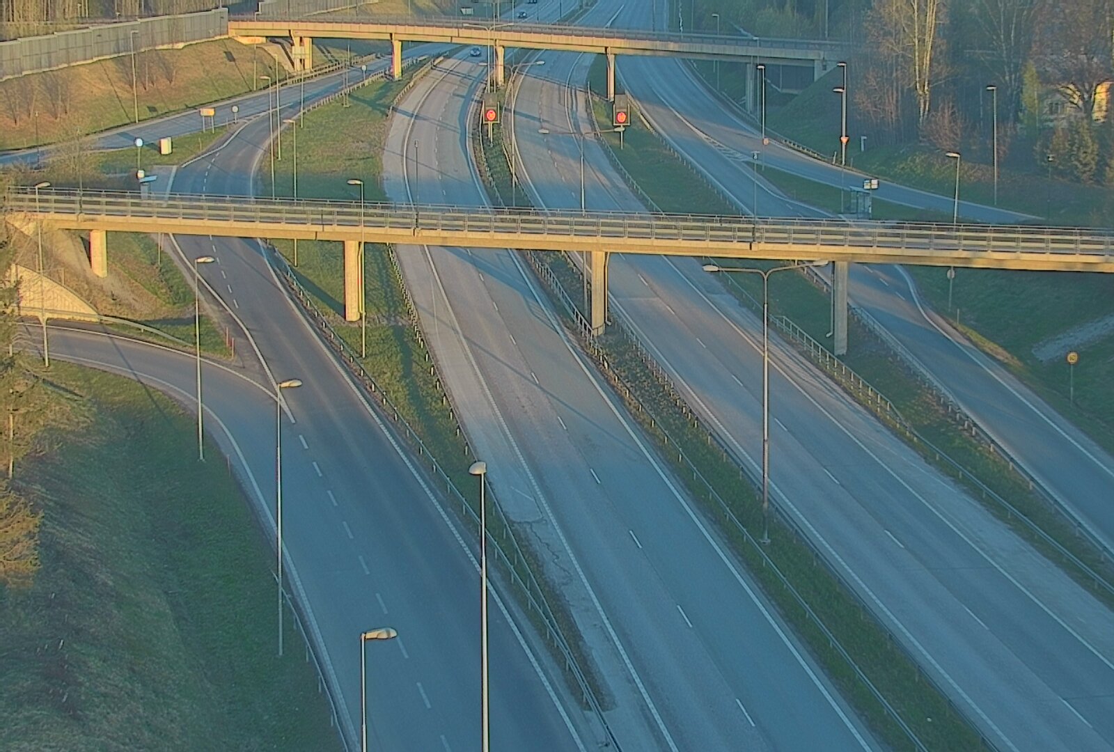 Weather Camera Image Väg 101 Esbo, Åboleden korsning, Espoo, Uusimaa